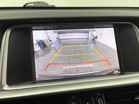 Used 2020 Kia Optima LX image 14