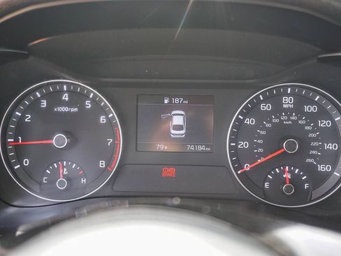 Used 2019 Kia Forte Sedan FWD image 22
