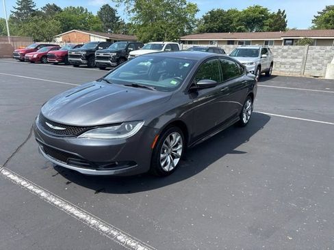 Used 2015 Chrysler 200 S w/ Navigation & Sound Group I AWD/4WD image 2