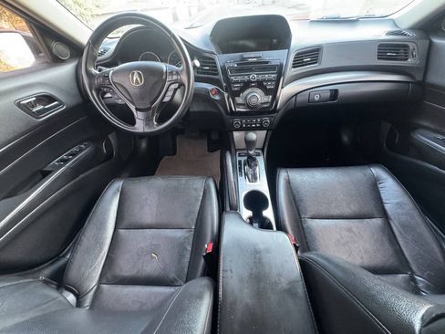 Used 2013 Acura ILX w/ Technology Package FWD image 8