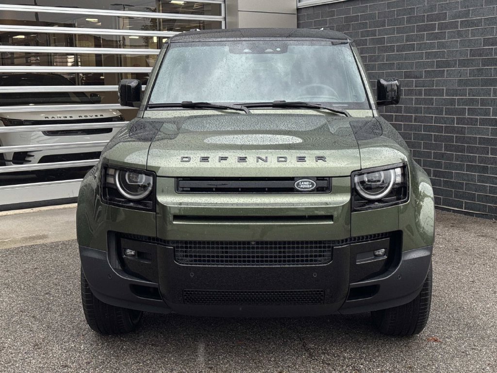 New 2026 Land Rover Defender 110 S AWD/4WD image 2