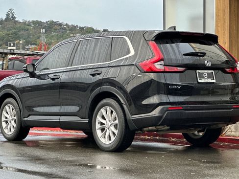 Used 2023 Honda CR-V EX-L image 6