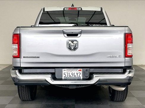 Used 2022 RAM 1500 Big Horn AWD/4WD image 3