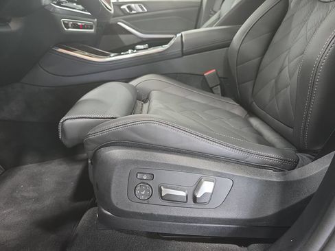 Used 2026 BMW X5 sDrive40i w/ Premium Package RWD image 23
