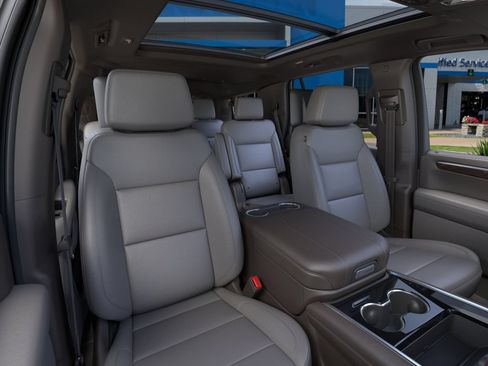 New 2026 Chevrolet Tahoe Z71 w/ Z71 Off-Road Package AWD/4WD image 16