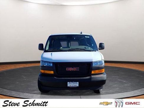 New 2025 GMC Savana 2500 w/ Driver Convenience Package image 25