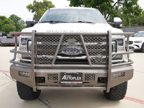Used 2022 Ford F250 King Ranch w/ King Ranch Ultimate Package AWD/4WD image 2