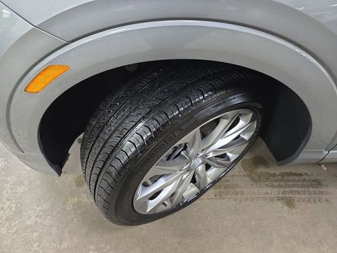 Used 2024 Buick Encore GX Avenir w/ Avenir Technology Package image 32