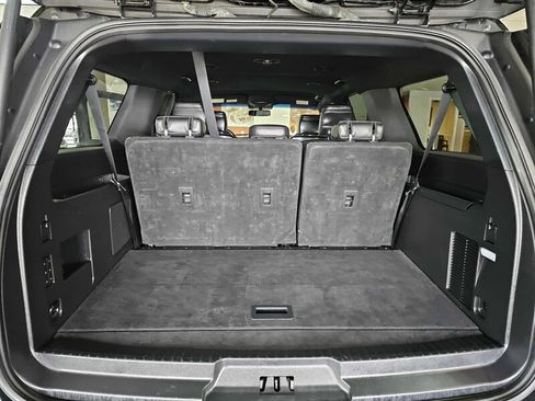 Used 2018 Ford Expedition Max Limited image 36