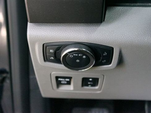 Used 2020 Ford F150 XLT w/ Equipment Group 302A Luxury AWD/4WD image 14