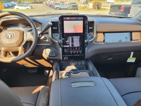 Used 2025 RAM 3500 Longhorn image 29