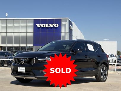 Certified 2025 Volvo XC40 B5 Plus