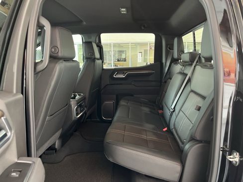 New 2026 Chevrolet Silverado 1500 High Country w/ Midnight Edition AWD/4WD image 14