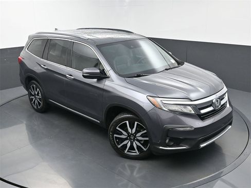Used 2019 Honda Pilot Touring image 37