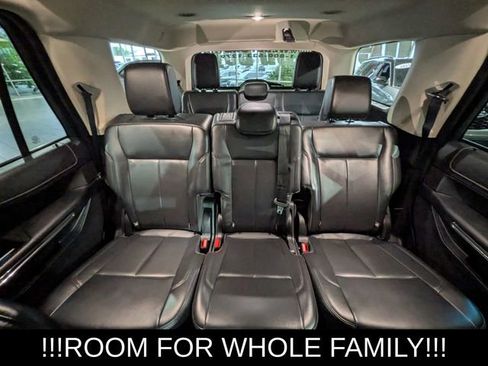 Used 2024 Ford Expedition XLT AWD/4WD image 20