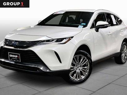 Certified 2022 Toyota Venza XLE