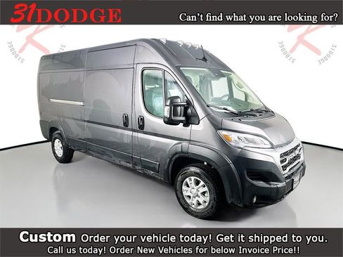New 2026 RAM ProMaster 2500 w/ Quick Order Package 22G SLT image 1