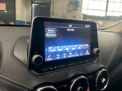 Used 2024 Nissan Sentra SV FWD image 19