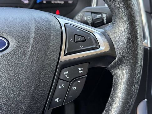 Used 2021 Ford Edge Titanium AWD/4WD image 13