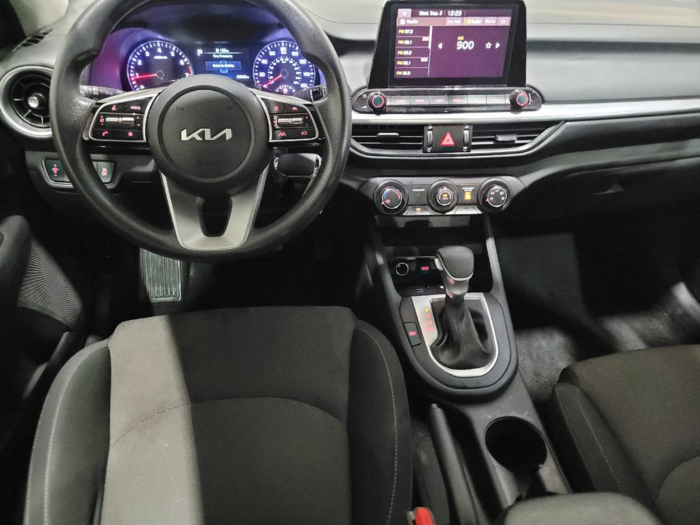 Used 2022 Kia Forte LXS FWD image 22