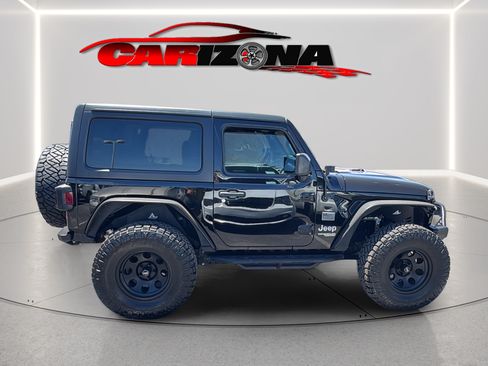 Used 2019 Jeep Wrangler Sport AWD/4WD image 12