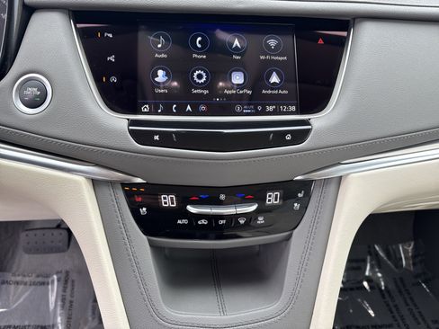 Used 2024 Cadillac XT5 Premium Luxury w/ Technology Package image 23