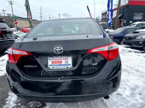 Used 2016 Toyota Corolla LE image 9
