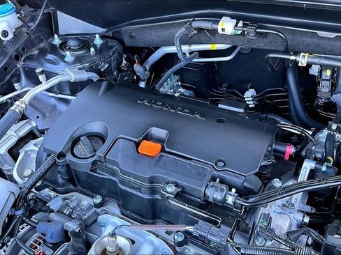 Certified 2025 Honda HR-V LX image 34