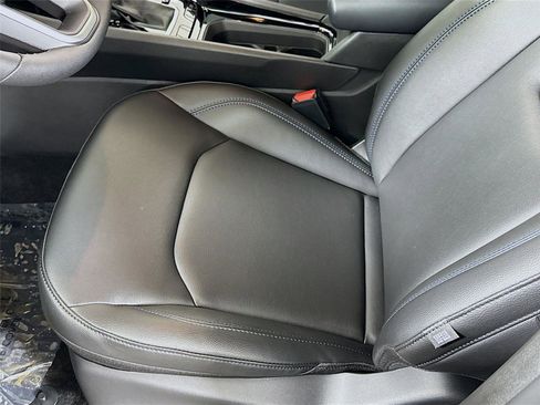 New 2026 Jeep Compass Limited image 13