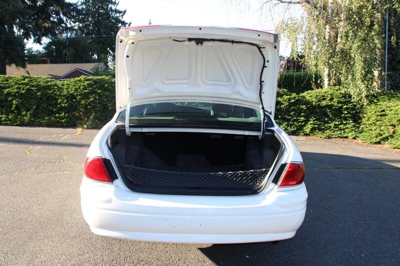 Used 2002 Buick Le Sabre Custom w/ Prestige Pkg FWD image 16