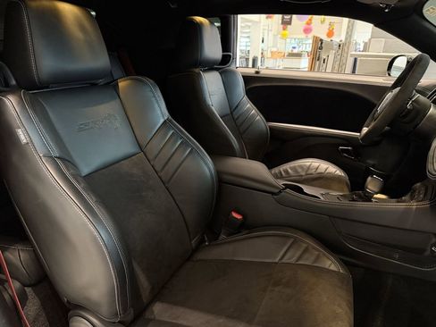 Used 2023 Dodge Challenger SRT Hellcat RWD image 25