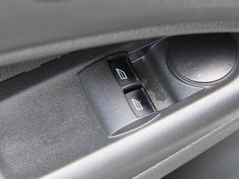Used 2014 Ford Transit Connect XL FWD image 18
