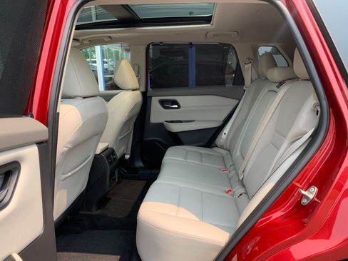 Used 2022 Nissan Rogue SL w/ SL Premium Package AWD/4WD image 25
