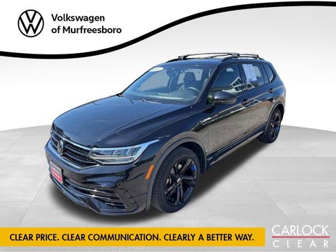 Certified 2023 Volkswagen Tiguan SE R-Line FWD image 1
