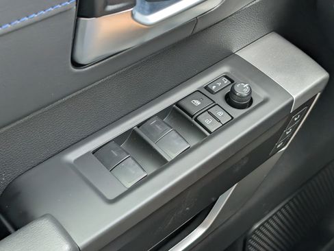 Used 2023 Toyota Tundra Platinum AWD/4WD image 26
