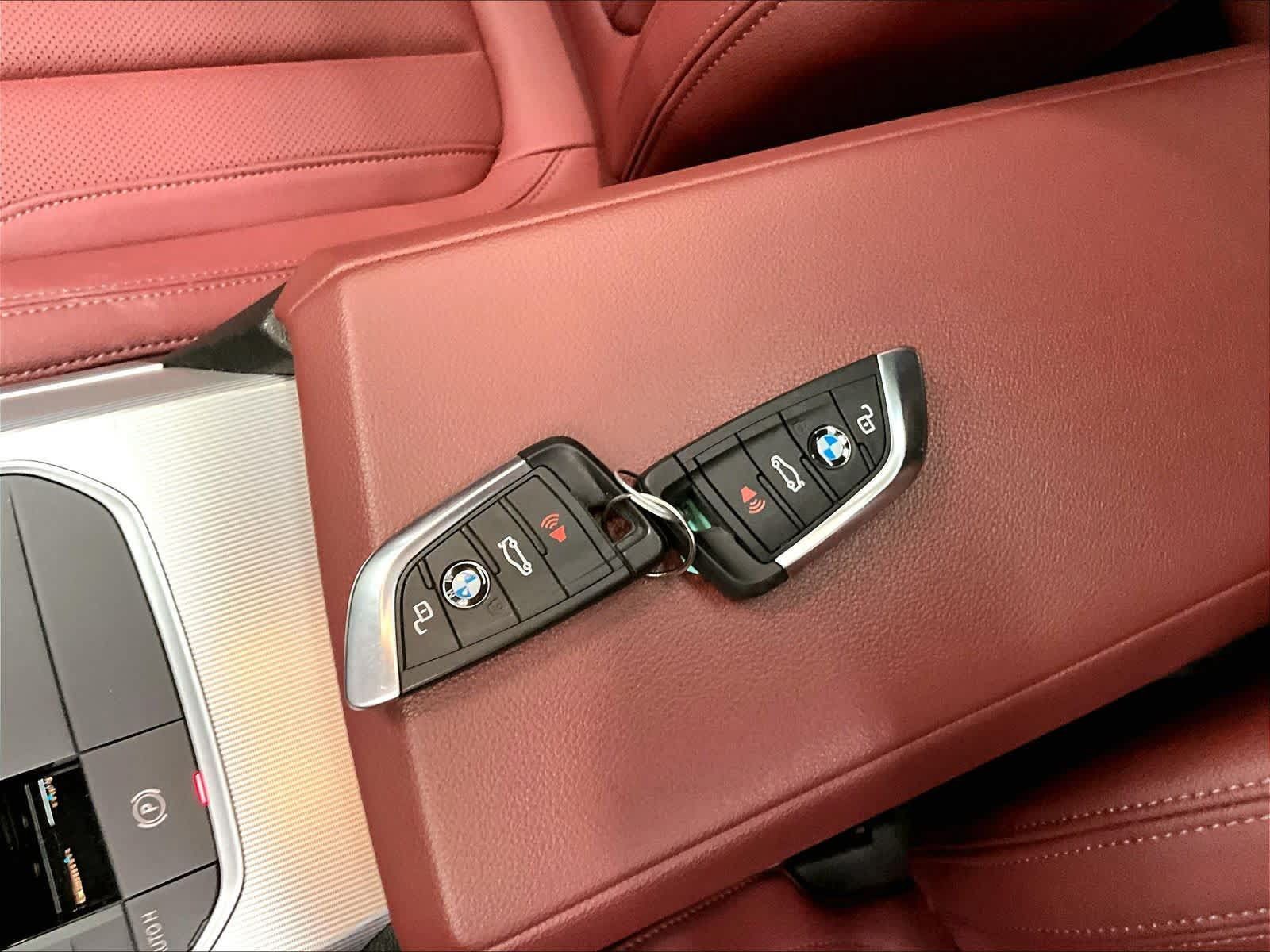 Used 2023 BMW i4 eDrive40 RWD image 13