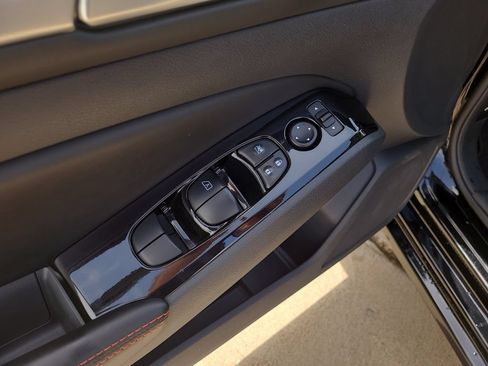 Certified 2024 Nissan Altima 2.5 SR FWD image 18