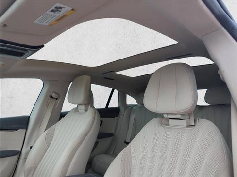 Used 2022 Mercedes-Benz EQS 450+ Sedan image 15