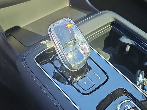 New 2026 Volvo XC90 B6 Ultra w/ Protection Package image 20