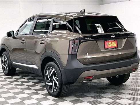 New 2026 Nissan Kicks SV image 3