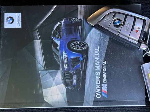 Used 2022 BMW X5 M w/ Competition Package 2 AWD/4WD image 39