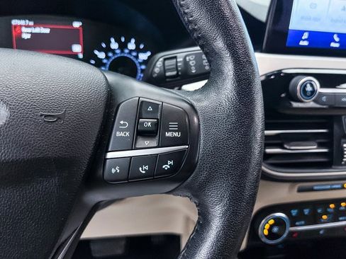 Used 2020 Ford Escape SEL image 31