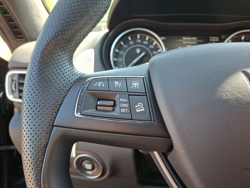 Certified 2023 Maserati Levante GT AWD/4WD image 22