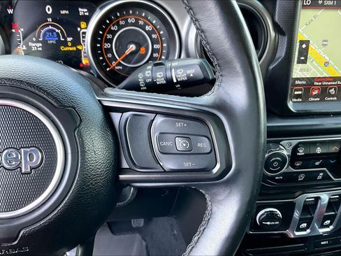 Used 2022 Jeep Wrangler Sport AWD/4WD image 20