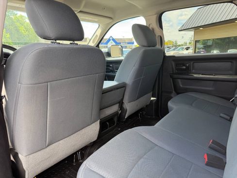 Used 2018 RAM 2500 Tradesman w/ Chrome Appearance Group AWD/4WD image 30