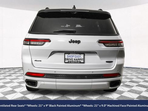 Used 2024 Jeep Grand Cherokee L Summit AWD/4WD image 17