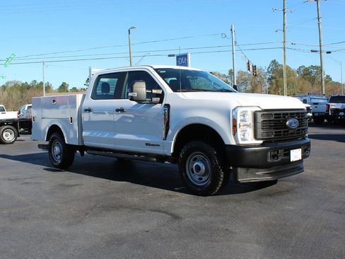 Used 2024 Ford F250 XL w/ XL Off-Road Package image 8