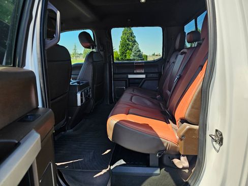 Used 2021 Ford F350 King Ranch w/ Chrome Package image 19