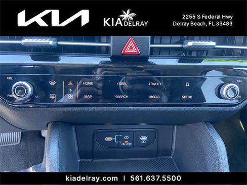 Used 2026 Kia Sportage LX w/ LX Convenience Package image 19