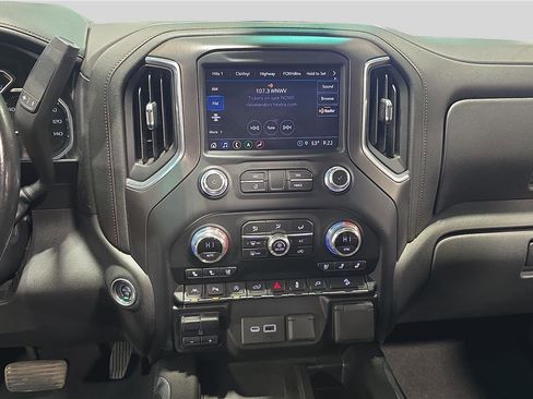 Used 2021 GMC Sierra 1500 AT4 w/ AT4 Premium Package image 22